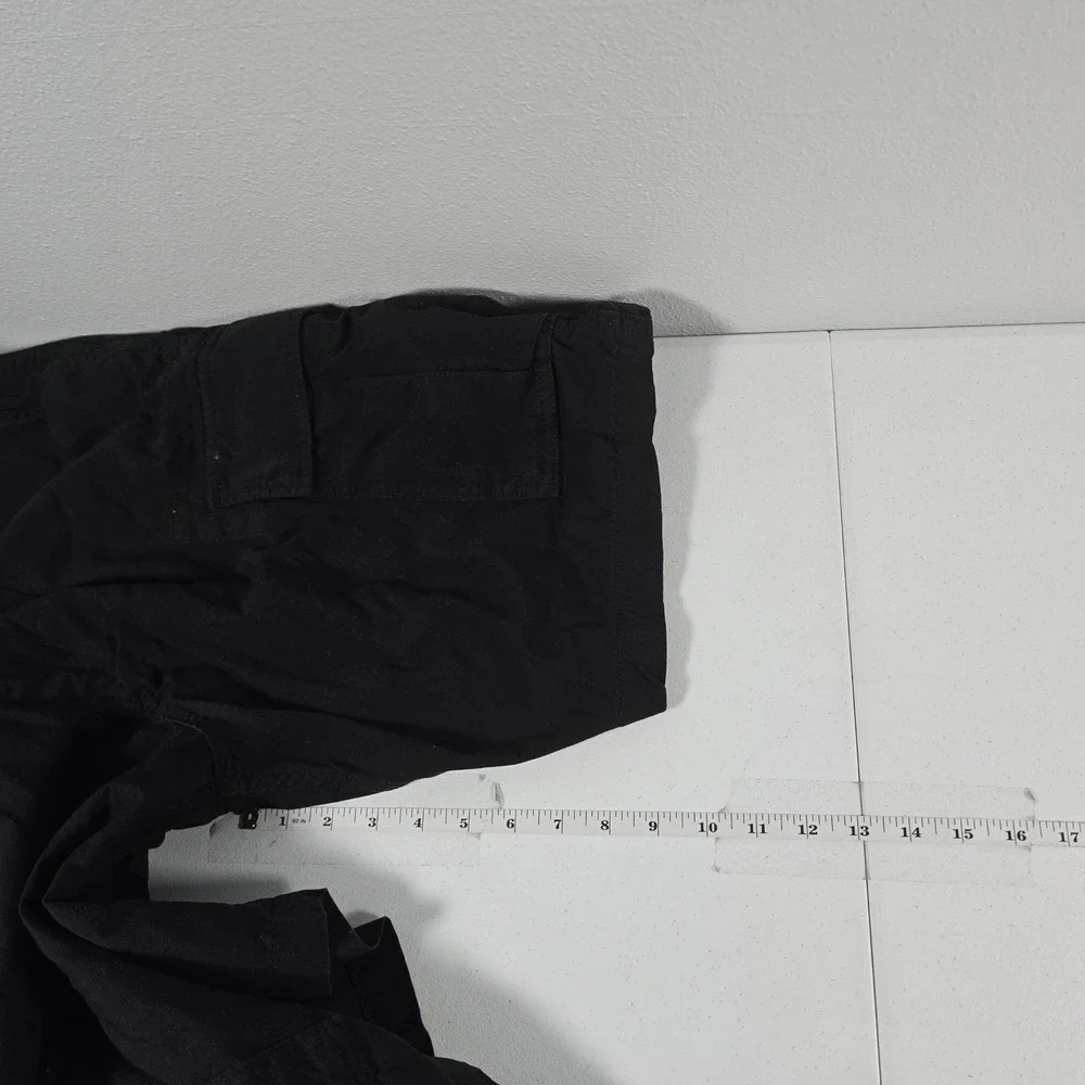Levi Strauss & Co Mens Black Cargo Shorts Size 40‎ Cotton Utility PC9-23251-0013